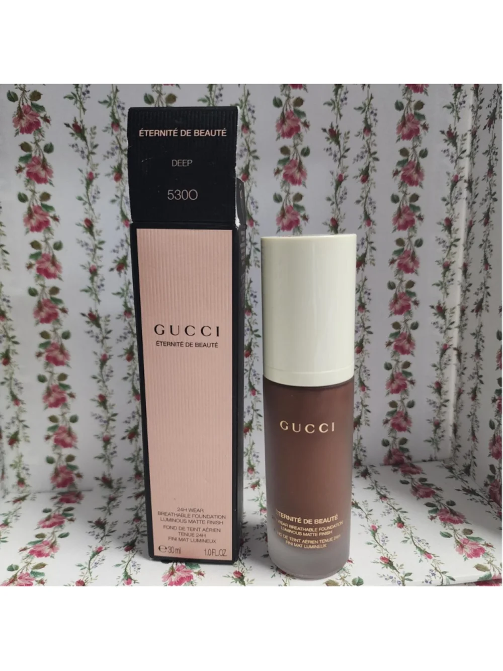 Gucci Eternity de Beaute Deep 5300 Foundation #gucci #foundation